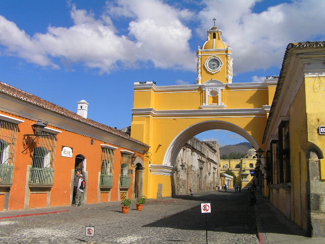 GUATEMALA - Antigua - center