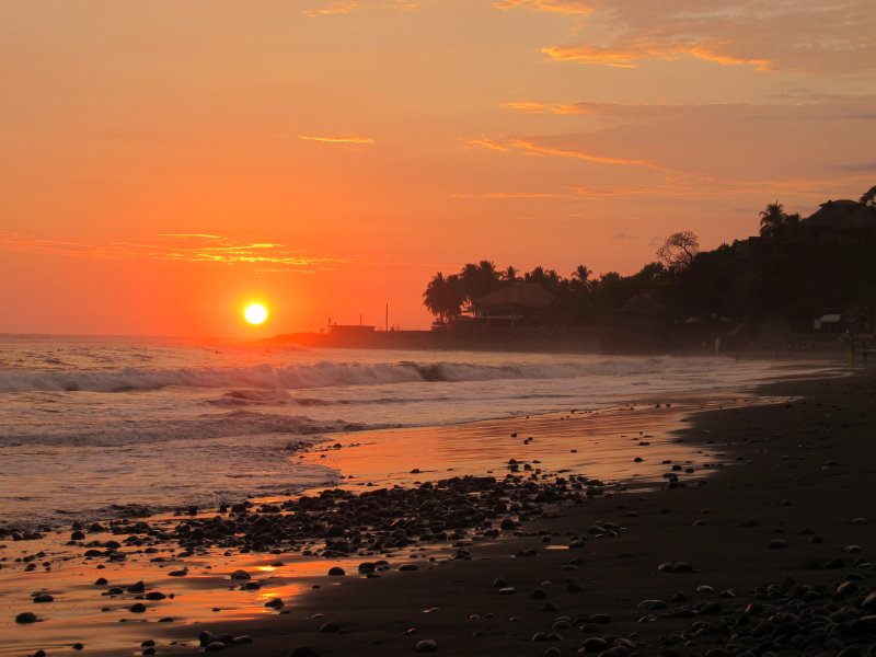 Sunset at El Tunco
