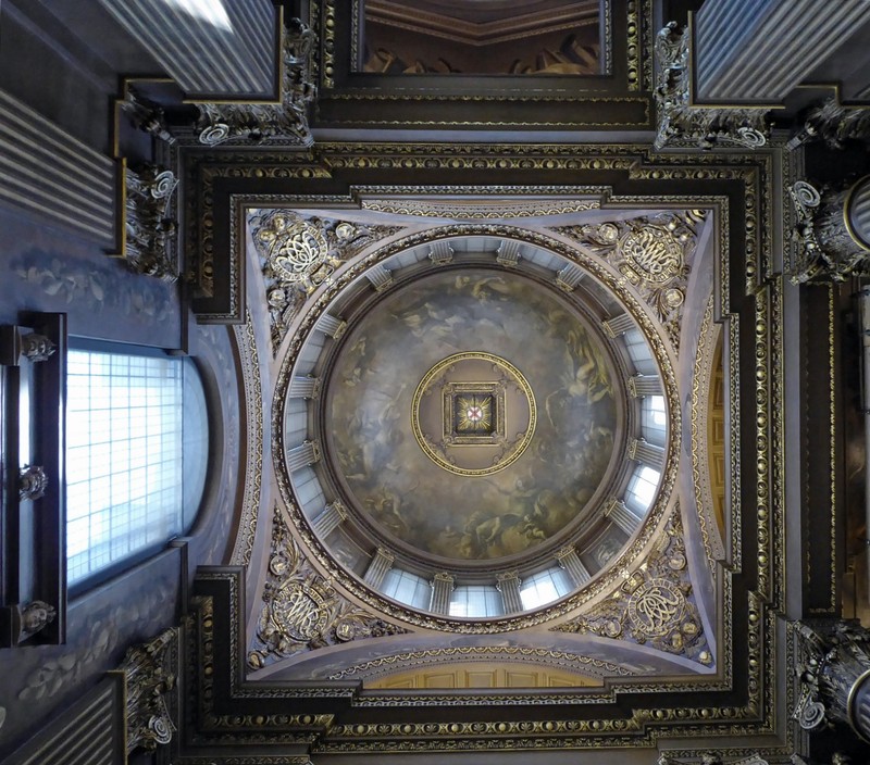 Domed ceiling in the entrance of the Painted Hall